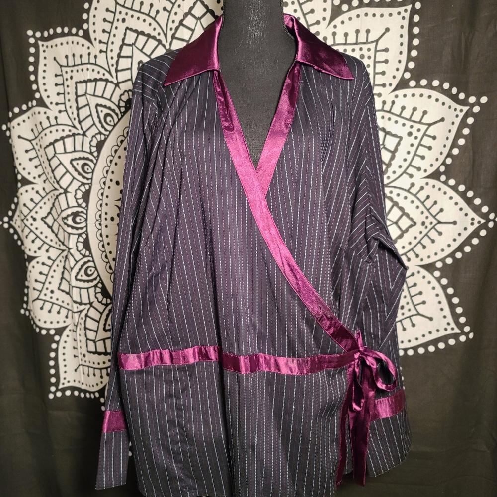 Lane Bryant long sleeve wrap top 26/28